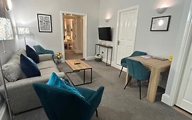 Flat 5 - 2 Bed City Centre Affordable Quality